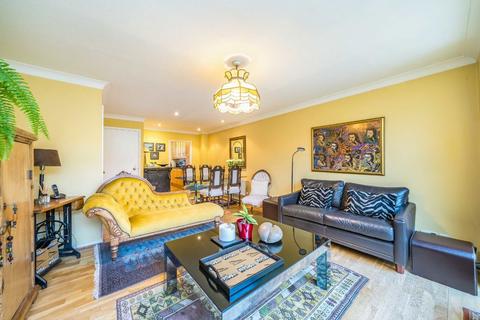 43 Temple Road, Richmond, TW9 2EB