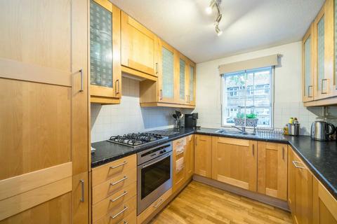 43 Temple Road, Richmond, TW9 2EB