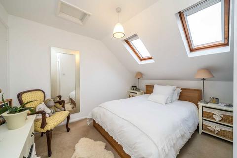 43 Temple Road, Richmond, TW9 2EB