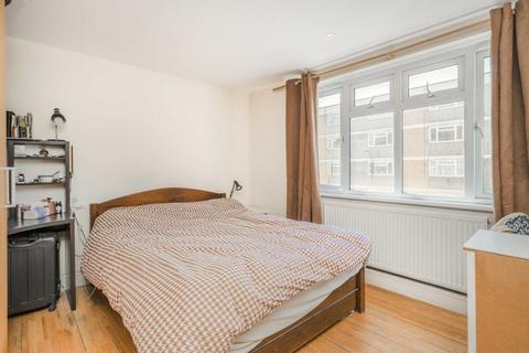 2 bedroom flat for sale, Lime Grove, London W12