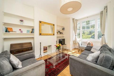 3 bedroom flat for sale, Shinfield Street, London W12