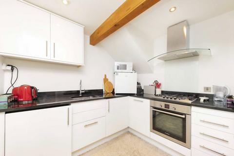 2 bedroom flat for sale, Holland Road, London W14