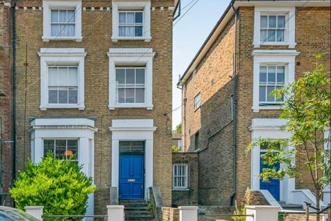 1 bedroom flat for sale, St. Stephens Avenue, London W12