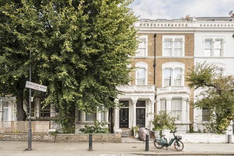 3 bedroom flat for sale, Sinclair Road, London W14