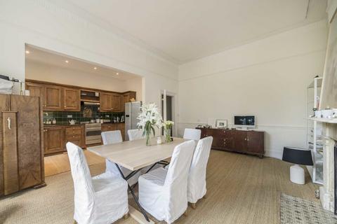 3 bedroom flat for sale, Sinclair Road, London W14