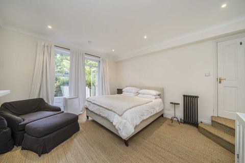 3 bedroom flat for sale, Sinclair Road, London W14