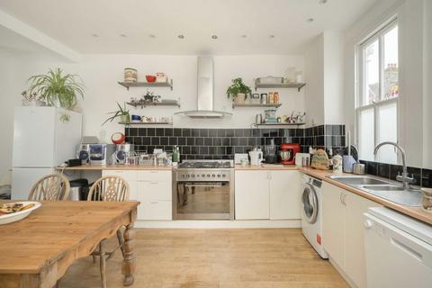 3 bedroom terraced house for sale, Galloway Road, London W12