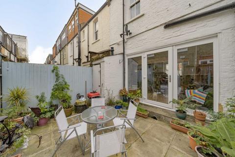 3 bedroom terraced house for sale, Galloway Road, London W12