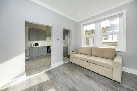 3 bedroom flat for sale, Eynham Road, London W12