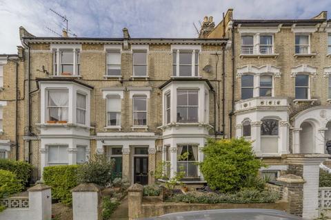 4 bedroom flat for sale, Coverdale Road, London W12