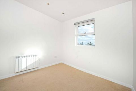 1 bedroom flat to rent, Askew Road, London W12