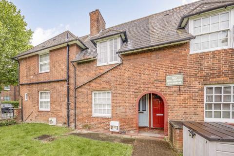 3 bedroom terraced house for sale, Wulfstan Street, London W12