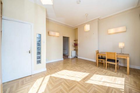 1 bedroom flat for sale, Goldhawk Road, London W12