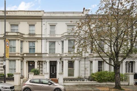 Studio for sale, Holland Road, London W14