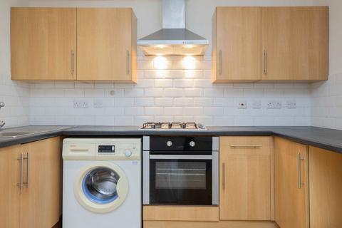 2 bedroom flat to rent, Netherwood Road, London W14