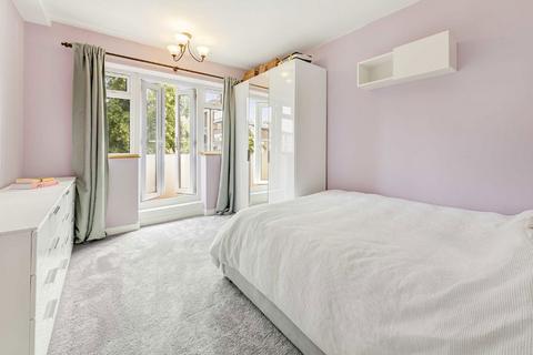 2 bedroom flat for sale, Goldhawk Road, London W12