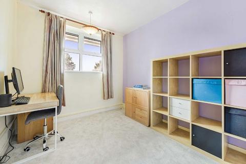 2 bedroom flat for sale, Goldhawk Road, London W12