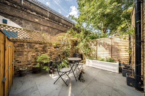 2 bedroom flat for sale, Sulgrave Road, London W6