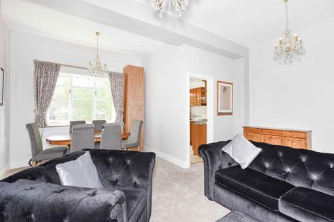 2 bedroom flat to rent, Gratton Road, London W14