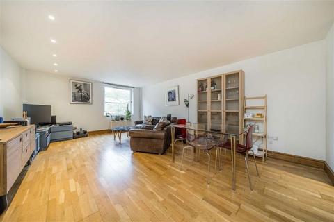 2 bedroom flat for sale, Basing Place, London E2