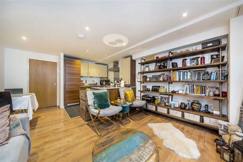 2 bedroom flat for sale, Steward Street, London E1