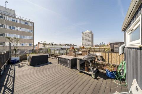 2 bedroom flat for sale, Roman Road, London E2