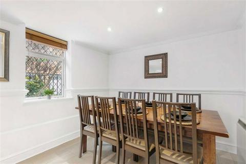 2 bedroom flat for sale, Bethnal Green Road, London E2