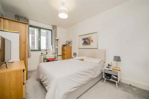 1 bedroom flat for sale, Mansell Street, London E1