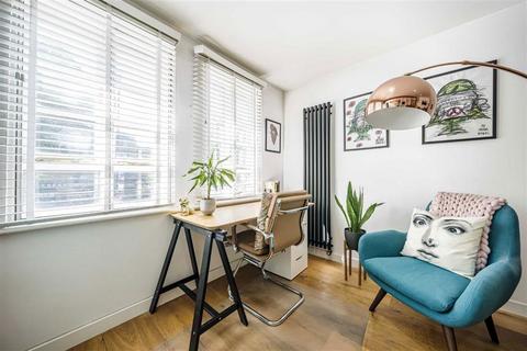 1 bedroom flat for sale, Mile End Road, London E1