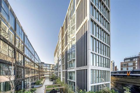 Flat 5, 1 Long Street, London, E2 8GS