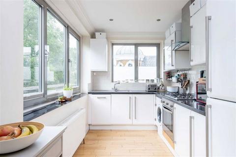 2 bedroom flat for sale, Hackney Road, London E2