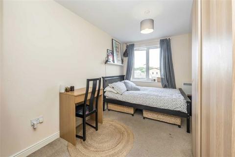 2 bedroom flat for sale, Candle Street, London E1