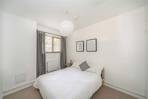 2 bedroom flat for sale, Wimbourne Street, London N1