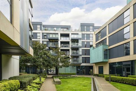 113 Dance Square, London, EC1V 3AL