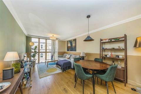 2 bedroom flat for sale, Folgate Street, London E1