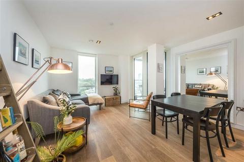 2 bedroom flat for sale, Avantgarde Place, London E1