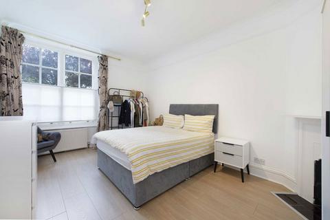 2 bedroom flat for sale, Grove End Road, London NW8