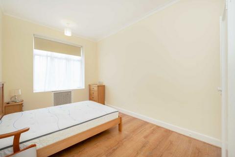 2 bedroom flat for sale, Hall Road, London NW8