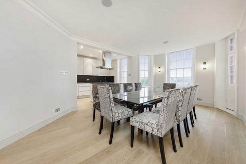 4 bedroom flat to rent, St. Johns Wood Road, London NW8