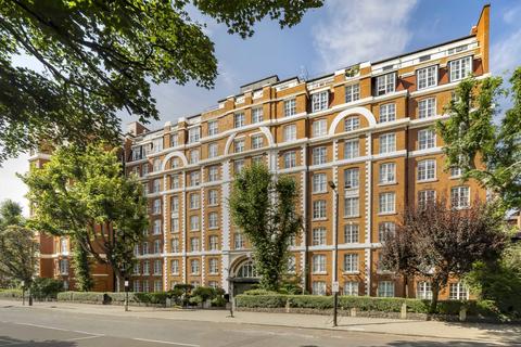 1 bed flat/apartment for rent in Grove End Road, London NW8