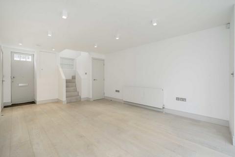 2 bedroom house to rent, Abercorn Close, London NW8