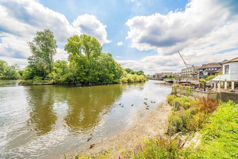 4 bedroom house for sale, Church Street, Isleworth TW7