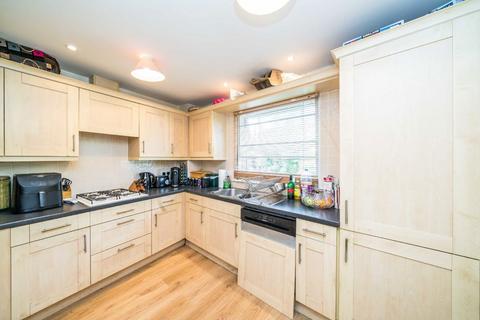 4 bedroom house for sale, White Lodge Close, Isleworth TW7