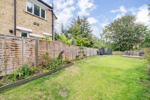 53 Dawes Avenue, Isleworth, TW7 7JS