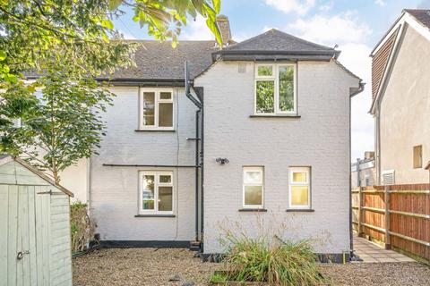 25 Crane Avenue, Isleworth, TW7 7JN