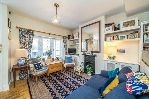 13 Queens Terrace, Isleworth, TW7 7DB