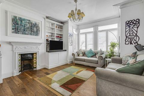 1 bedroom flat for sale, St. Margarets Road, St Margarets TW1