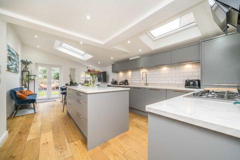 3 bedroom house for sale, St. Margarets Grove, St Margarets TW1