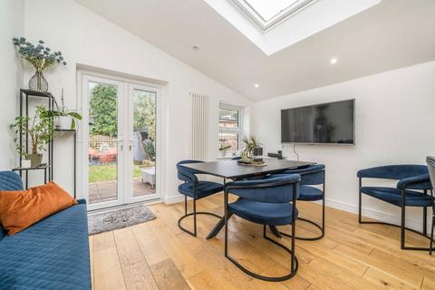 3 bedroom house for sale, St. Margarets Grove, St Margarets TW1