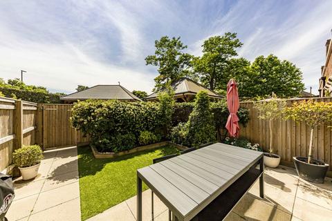32 Egerton Drive, Isleworth, TW7 7EQ